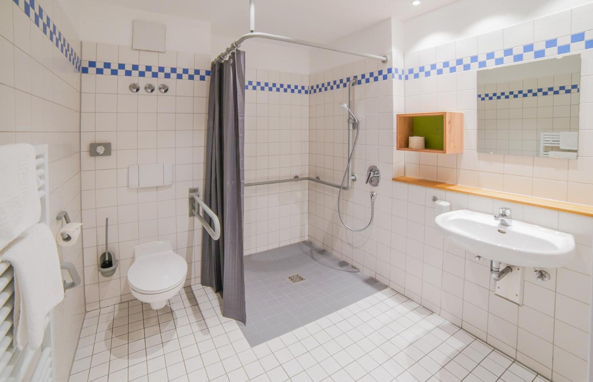 Hotel Lindenhof Bielefeld Dış mekan fotoğraf